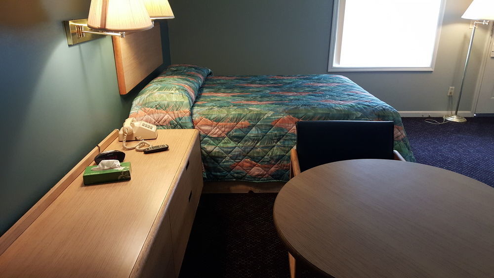 Livingston Overton Motel المظهر الخارجي الصورة